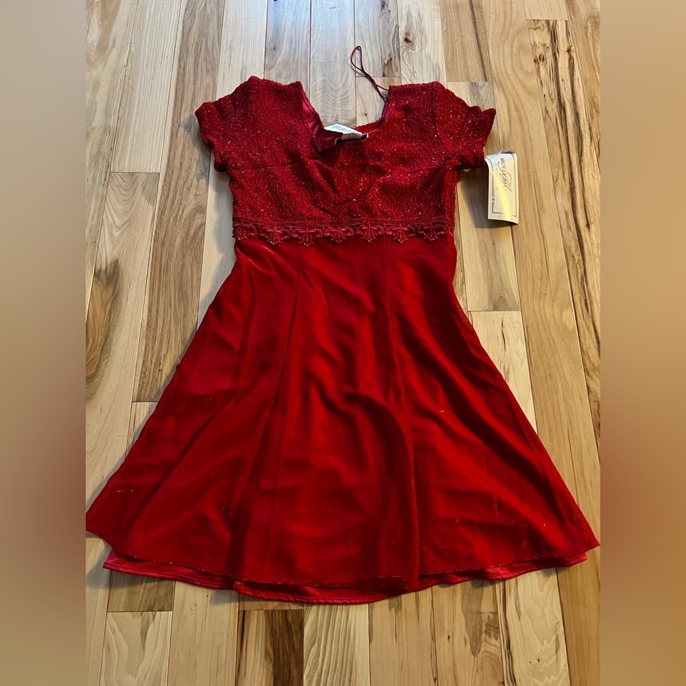 Molly Mallow (Petite) Red Fit and Flare Dress Women’s Size 8